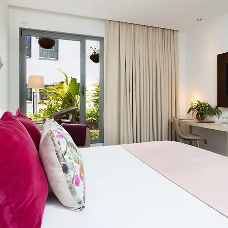 Hotell La Laguna Gran 4*