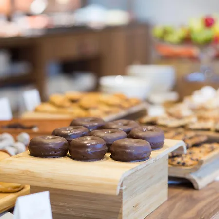 Hotell La Laguna Gran 4*